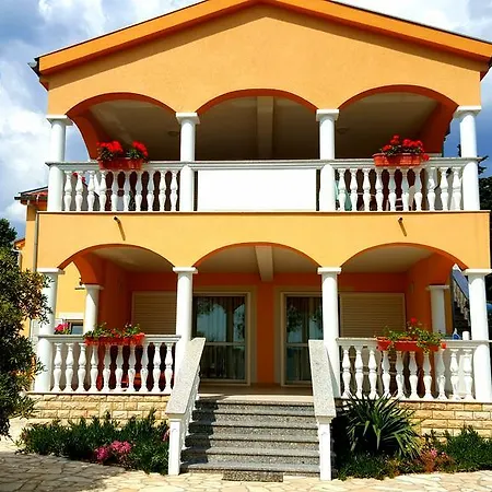 Apartman Kaya